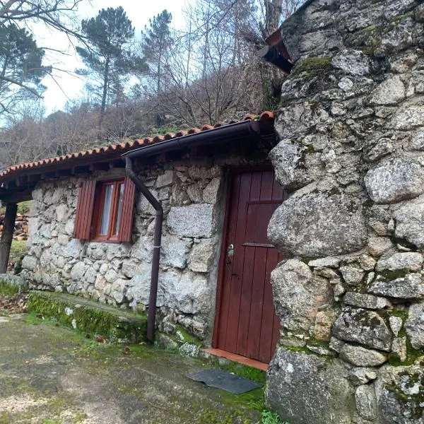 Chalé na Montanha - Casa de Cima, hotel in Manteigas