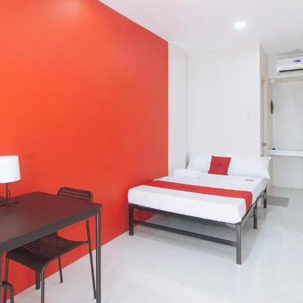 RedDoorz @ Aerial Hotel Los Baños, hotel v destinaci Los Banos
