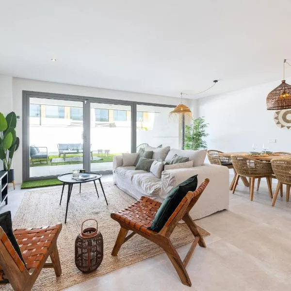 Luxury House Chaparral Golf E48 by AORA STAY, khách sạn ở La Cala de Mijas