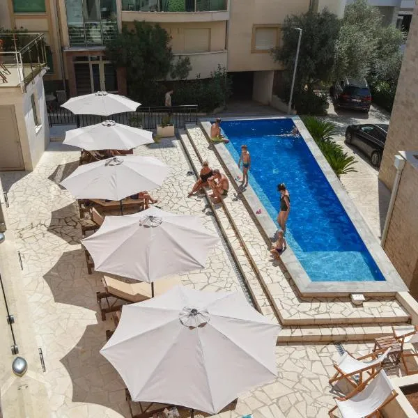 Dolami residence, hotel di Bečići