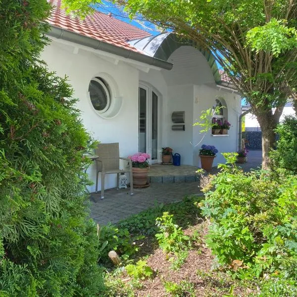 Messewohnung Ferienwohnung, hotel in Burgstemmen