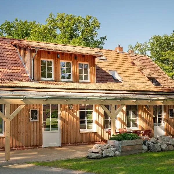 Eichengeflüster Waldhütte, hotel v destinaci Wagenfeld