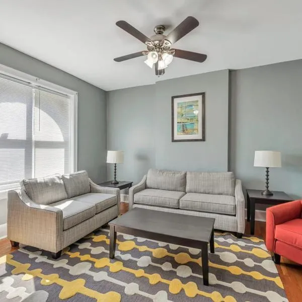 Historic First Floor Unit in McKinley Heights STL 1W, hotel en Soulard