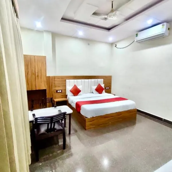 Hotel Sarovar Regenta, hotell i Mathura