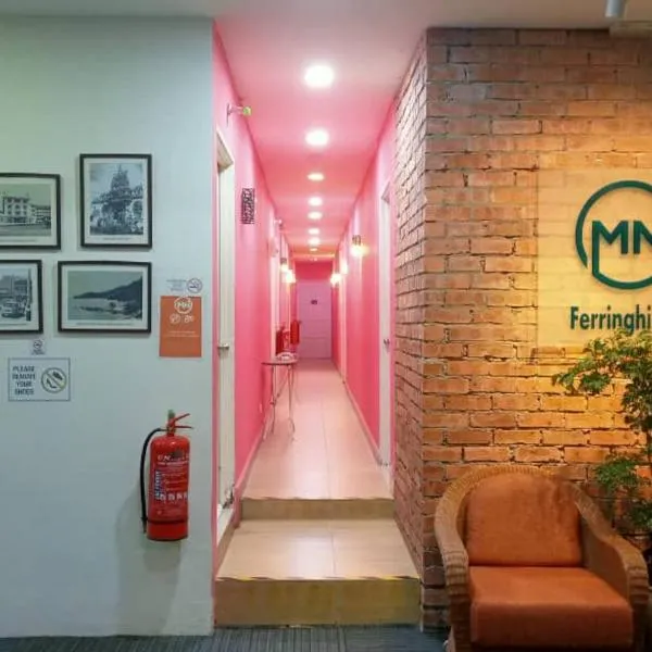 MN Ferringhi Inn, hotel v destinaci Batu Feringgi