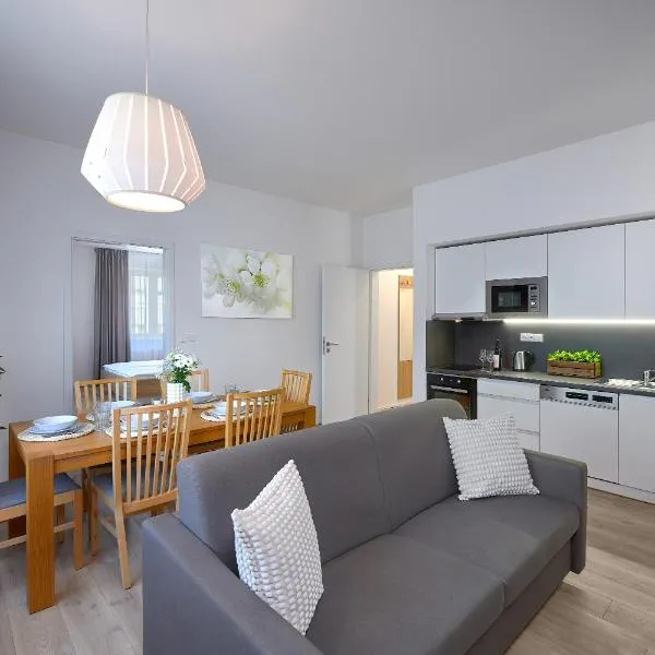 DownTown Suites Belohorska, hotel v Praze