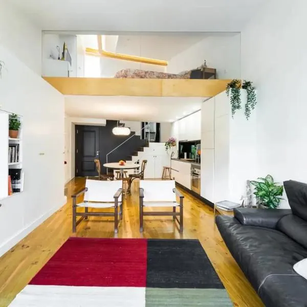 Casa Velhinha - Design, Culture and Comfort in Guimarães, hotel v destinaci Guimarães