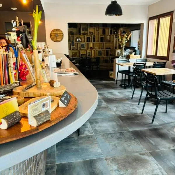 Au Relais Gascon, hotel v destinaci Labastide-dʼArmagnac