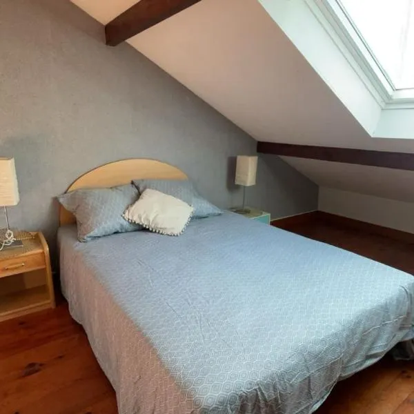 Chambre 24h Le Mans – hotel w mieście Guécélard