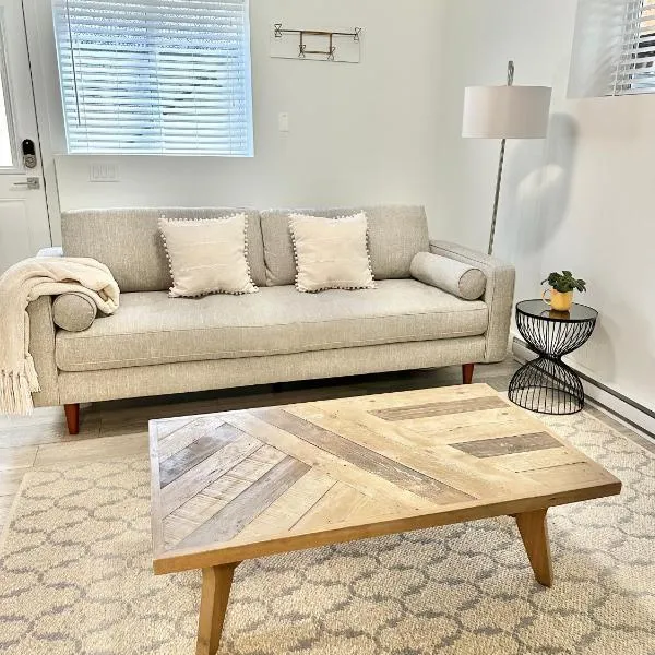 Homelike & cozy suite, hotel in Langley