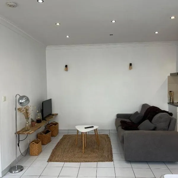 Appartement cosy Guidel centre, hotel v destinaci Guidel