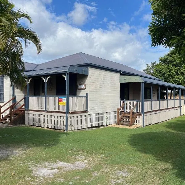 Cooloola Cottage Rainbow Beach, hotel in Rainbow Beach