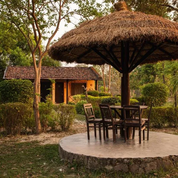 Bardia Riverside View Park Resort - FR and EN speaking, hotel v destinaci Bhurkīā
