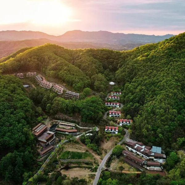 Healience Village, hotel v destinaci Hongcheon