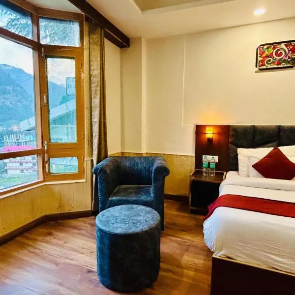 Hotel Ocean & Hotel Meadows Mountain View ! A Family Hotel ! Near To Mall Road, hotel v destinaci Manāli
