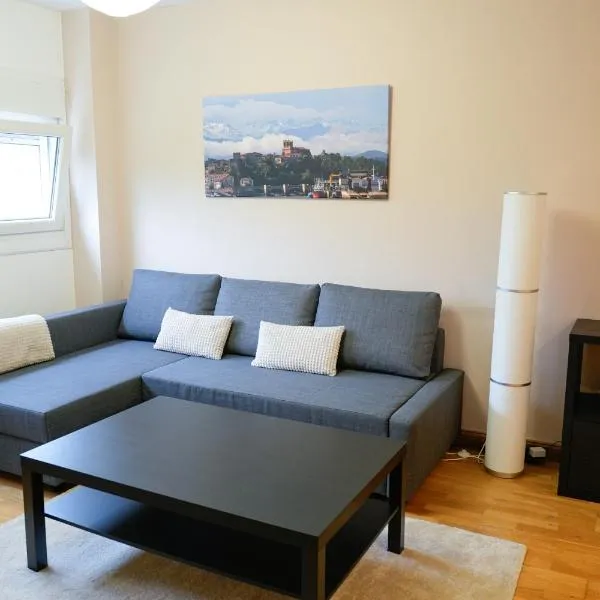 Precioso Apartamento cerca de Mar y Montaña, hotel en Polanco