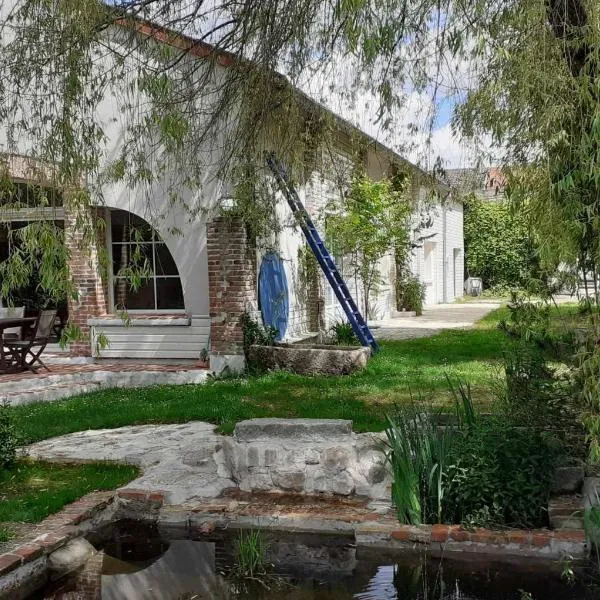Villa Roma, готель у місті Монлюсон