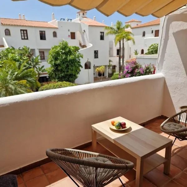 Sunny Oasis Amarilla Golf, hotel in San Miguel de Abona