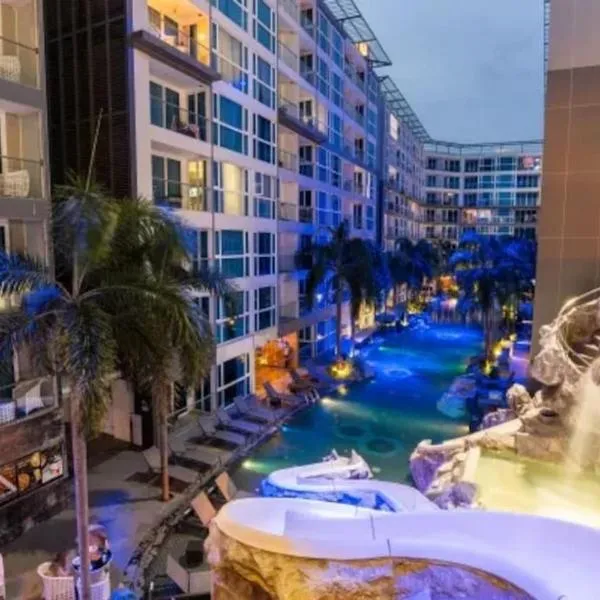 Plein centre-ville : appartement d'angle moderne, hotel in Pattaya Central