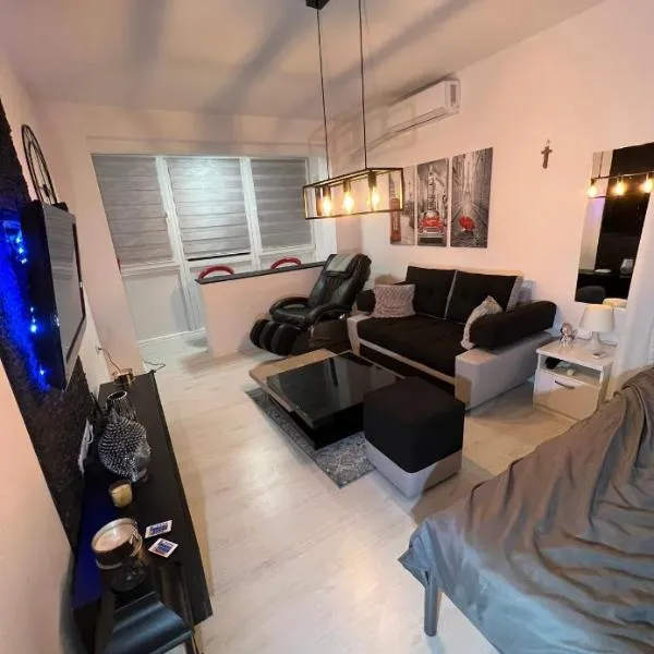 Apartman Paola - massage chair- 0-24 self check IN OUT- Županja, hotel a Bošnjaci