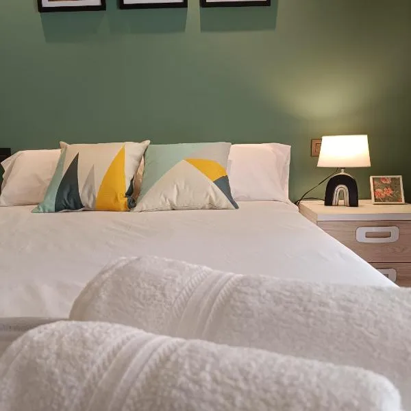 Casa Elisa - Albergue turístico superior, hotel San Pedro de Latarce városában