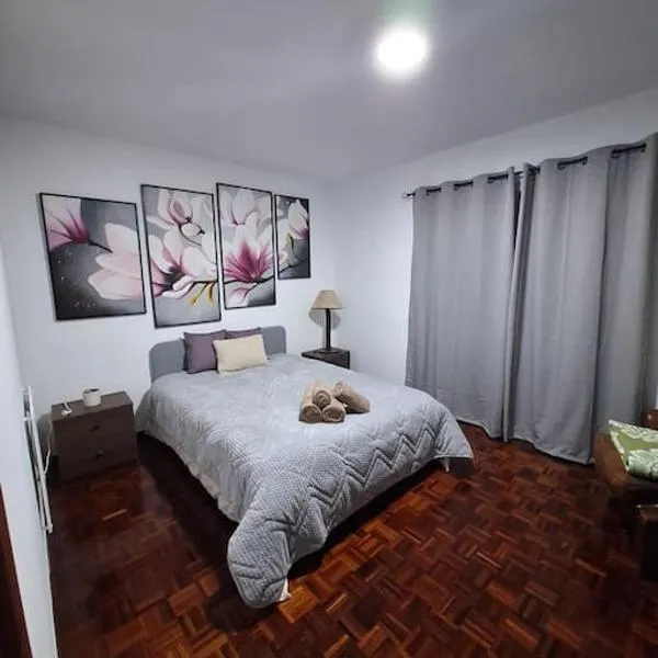 Villa Correia - Ribeiro Frio, hotell i São Roque do Faial