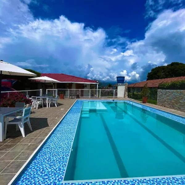 Finca Hotel Mirador La Casona Quindio-Eje Cafetero, hotel v destinaci Pueblo Tapao