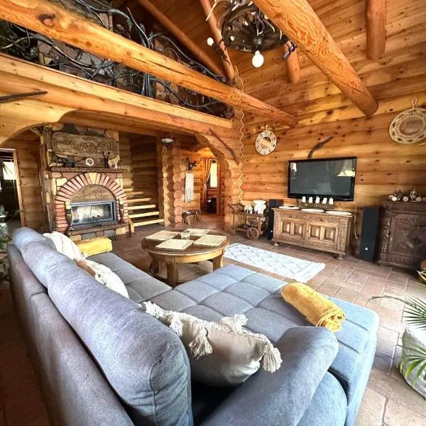 Cedrowa Villa - Rezydencja nad jeziorem – hotel w mieście Ełk