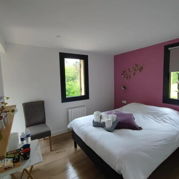 Le Bois Charmant – hotel w mieście Lamonzie-Montastruc