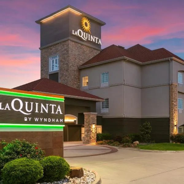 La Quinta by Wyndham Belton - Temple South, hotel v destinaci Belton