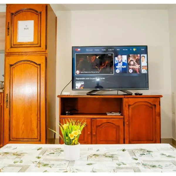 Qhome 5 - F3 confortable entre Paris et Disney - Parking privé, hotel v destinácii Villiers-sur-Marne