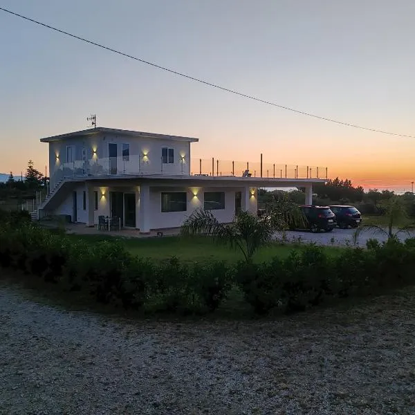 Cà del Re Holiday, hotel v destinaci Partinico