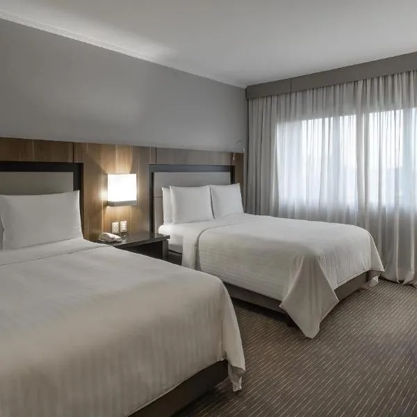 São Paulo Airport Marriott Hotel - photo 3