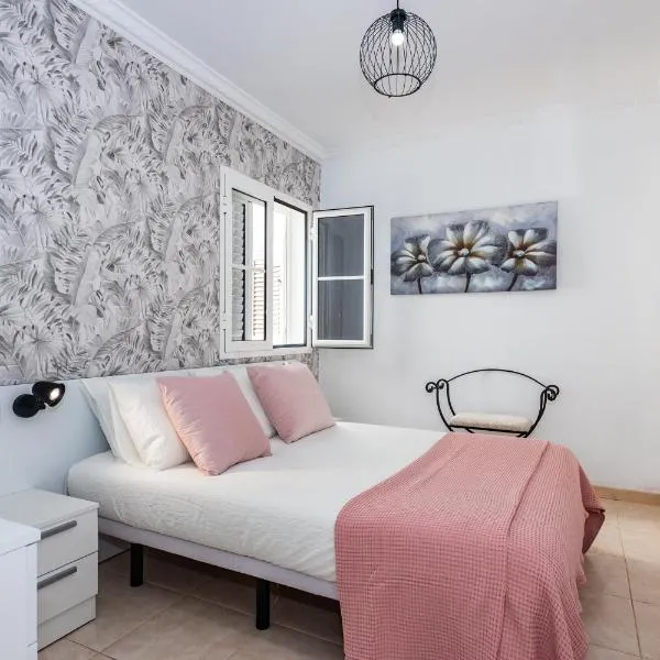 Casa Fayna Solarium con jacuzzi y barbacoa, hotel v destinaci Arrecife