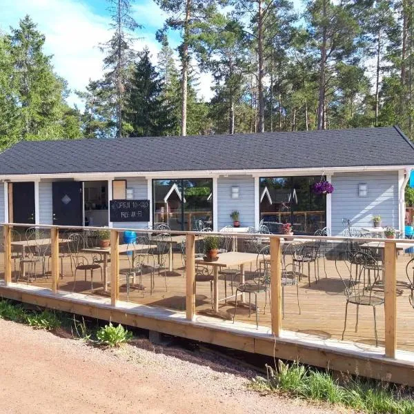 Svinö Camping Lodge, hotell i Lemland
