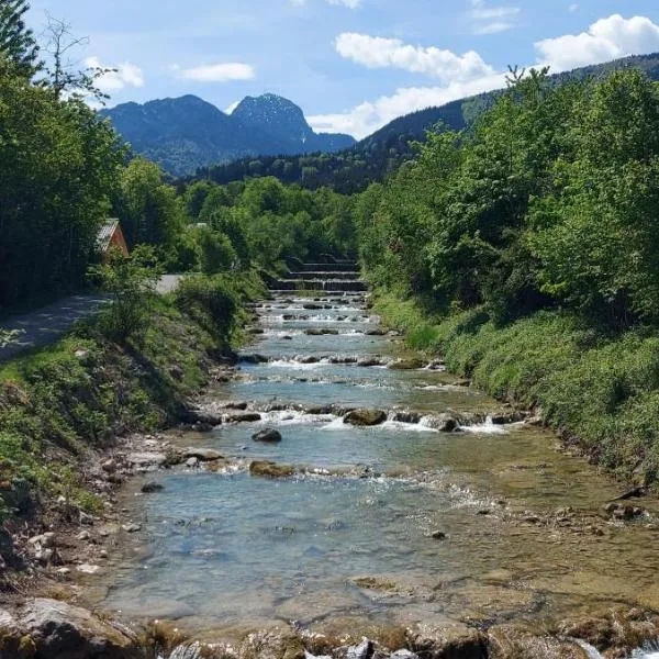 Ferienwohnung Alpenglück, hotel em Bad Feilnbach