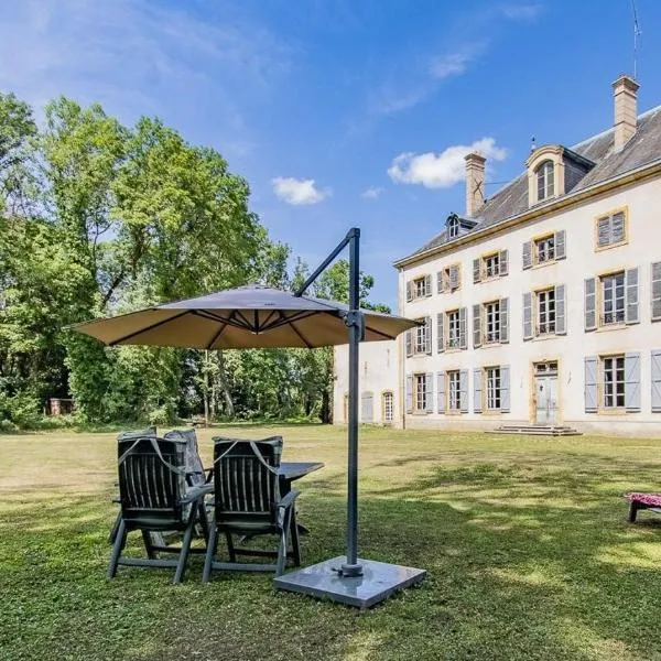 Marraycourt, Chateau-Chambre d'Hotes, hotel v destinaci Marcigny