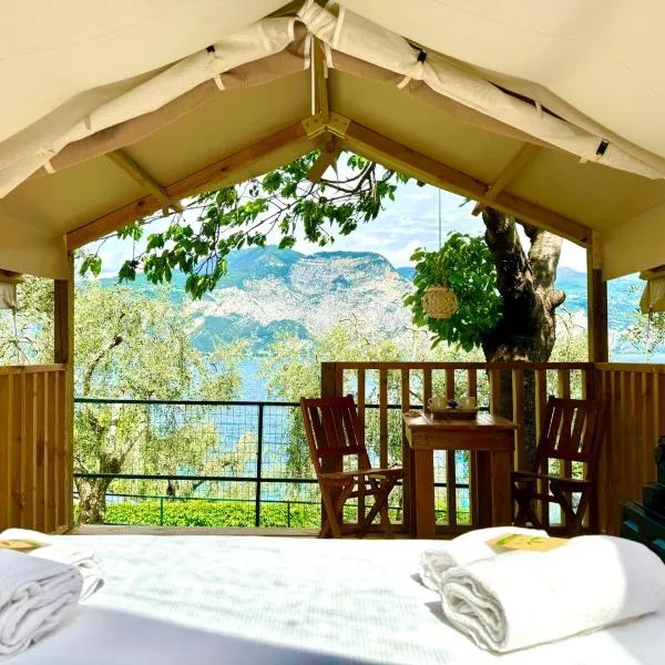 Monja Camping Village, hotel v destinaci Brenzone sul Garda