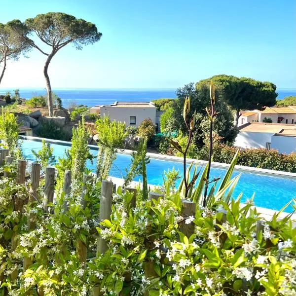 Villa avec jardin et piscine, hotel v destinaci Calvi