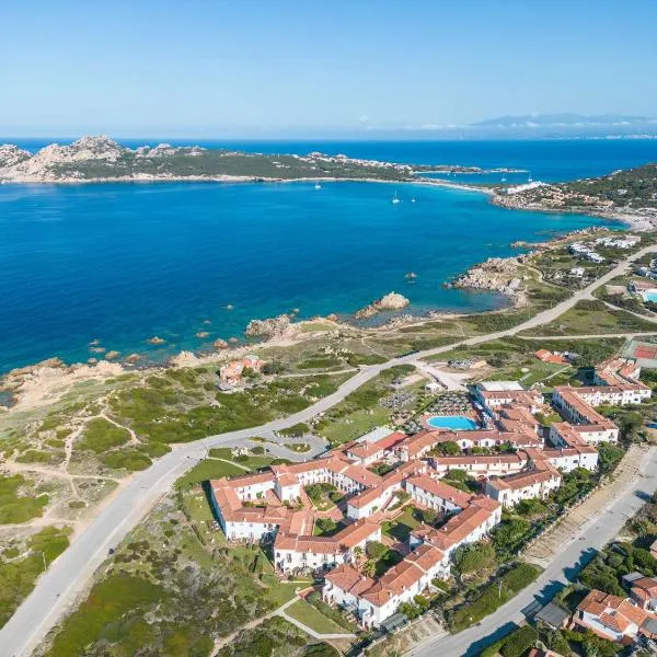Mangia's Santa Teresa Sardinia, Curio Collection by Hilton, hotel in Santa Teresa Gallura
