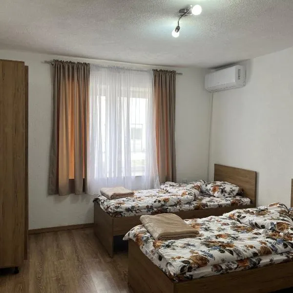 Lejla's guesthouse, viešbutis mieste Gusinje