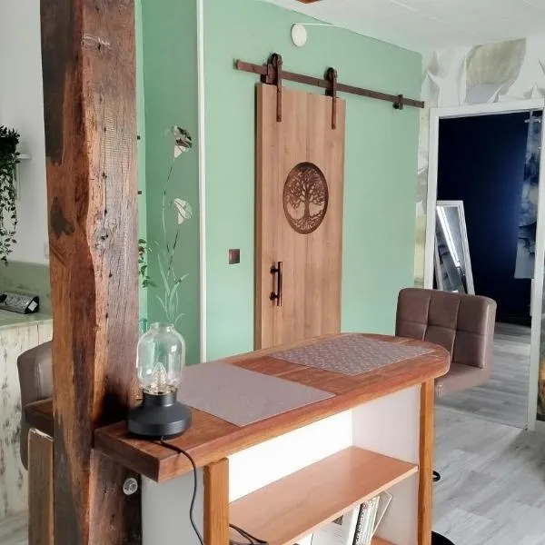 Studios7, hotel sa Nozay