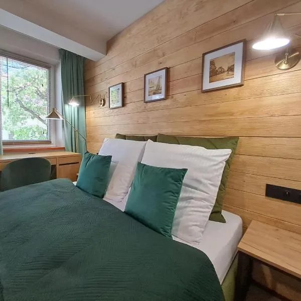 DK Apartamenty Hotelove, hotel v destinácii Giżycko