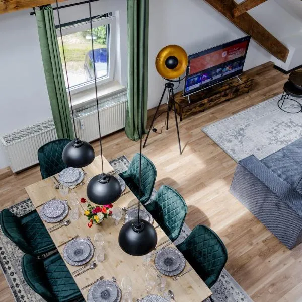 UNiQE I 115qm I 3 Schlafzimmer I Nähe Messe, hotel v destinácii Haar