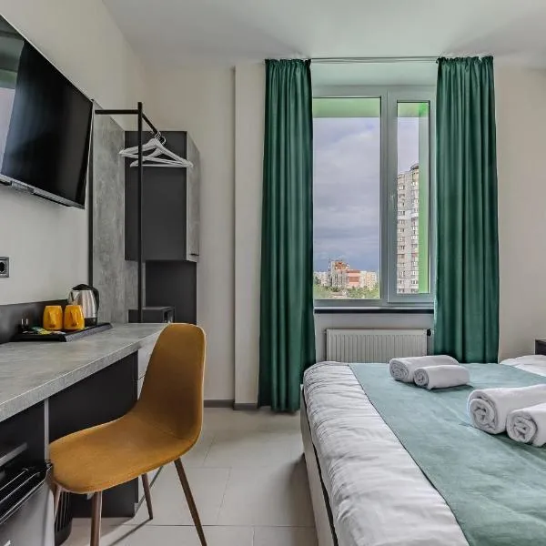 Green Line Hotel, hotel in Kyiv