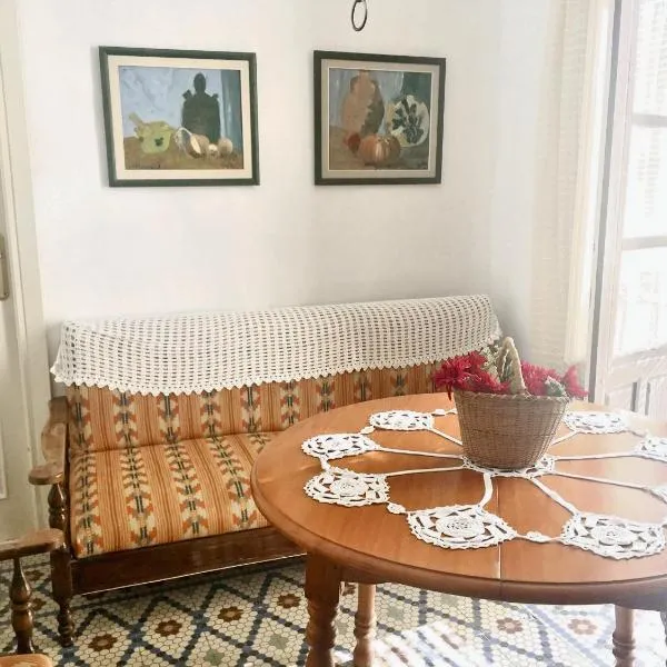2 bedrooms apartement with balcony and wifi at Albunol 7 km away from the beach, hotel a La Rábita