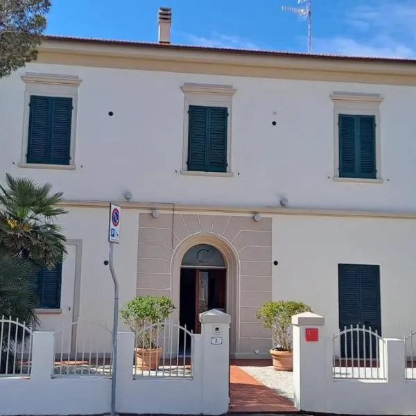 Hotel Corallo, hotel v destinácii Castiglioncello
