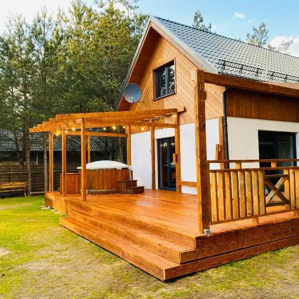 Domek Bartoszylas z sauną i balią, hotel in Bartoszylas