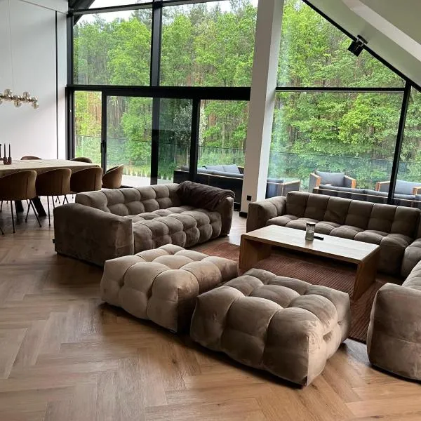 Godnowa Przy Lesie, hotel in Godnowa
