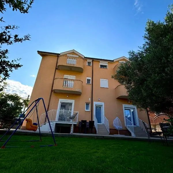 Apartmani VICO, hotel em Trebinje